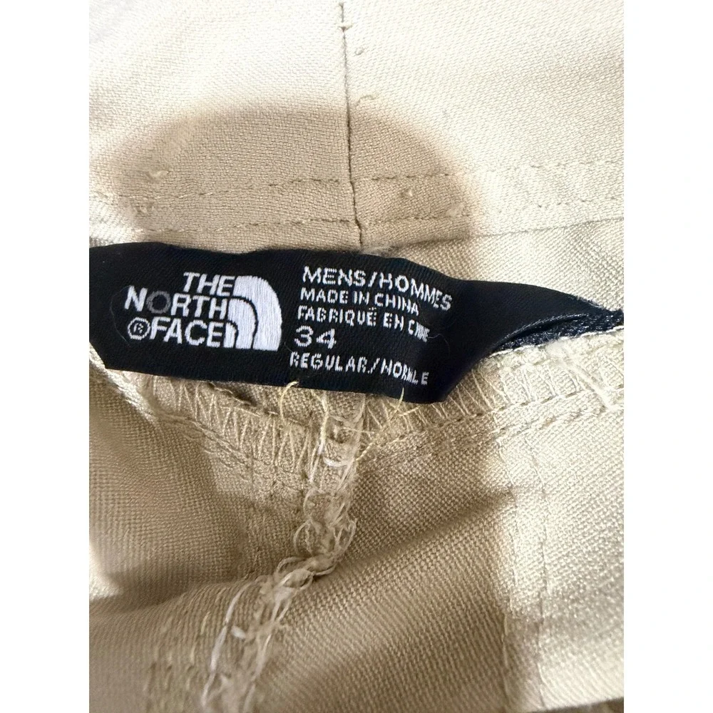 The North Face Mens Tan Hiking Cargo Shorts Size 34 Khaki Outdoor Performance‎